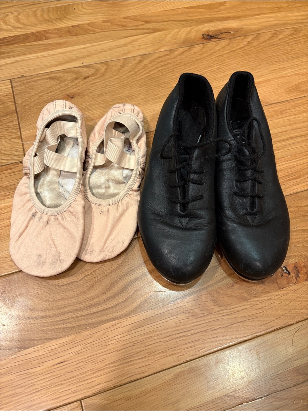 Black Leather Tap Shoes & Light Pink Ballet Slippers Youth Size 2.5